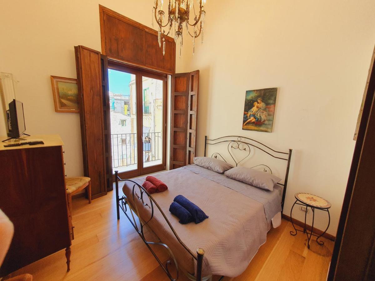 פלרמו "Guttuso Tribute Suite" Experience Apartment מראה חיצוני תמונה